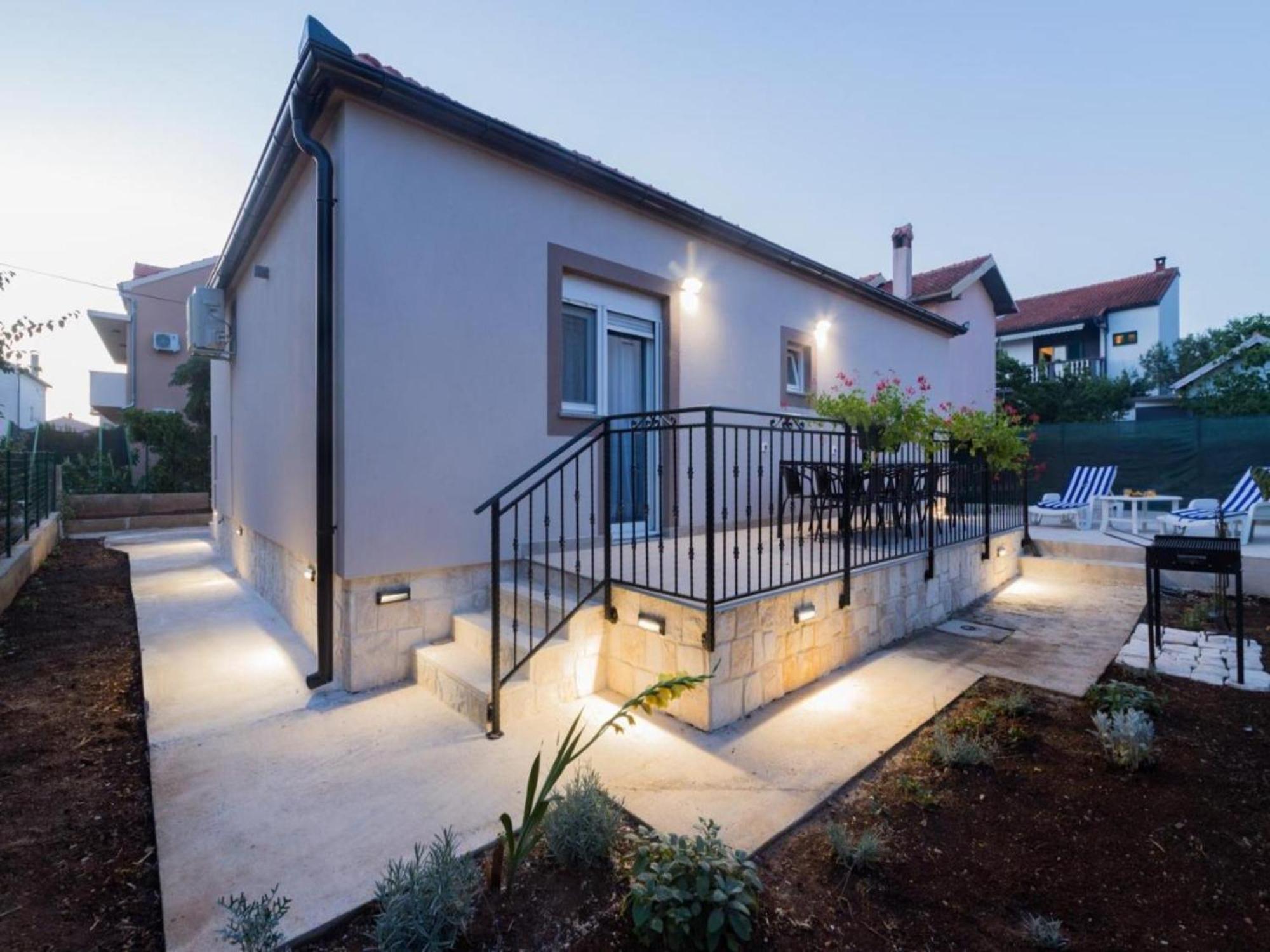Mihael House Hébergement de vacances Zadar